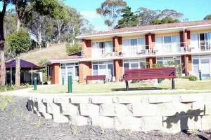 Molloy House